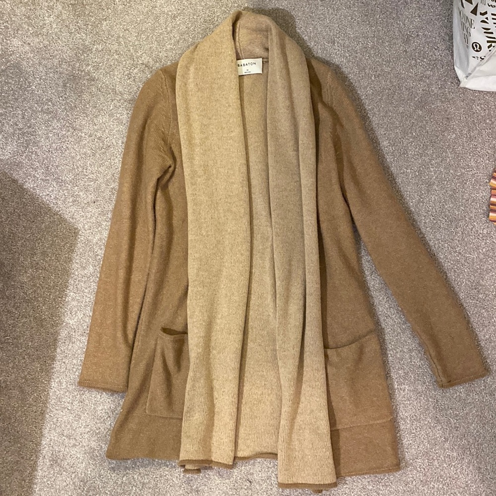 ‼️SOLD‼️ Aritzia Babaton Camel Sweater